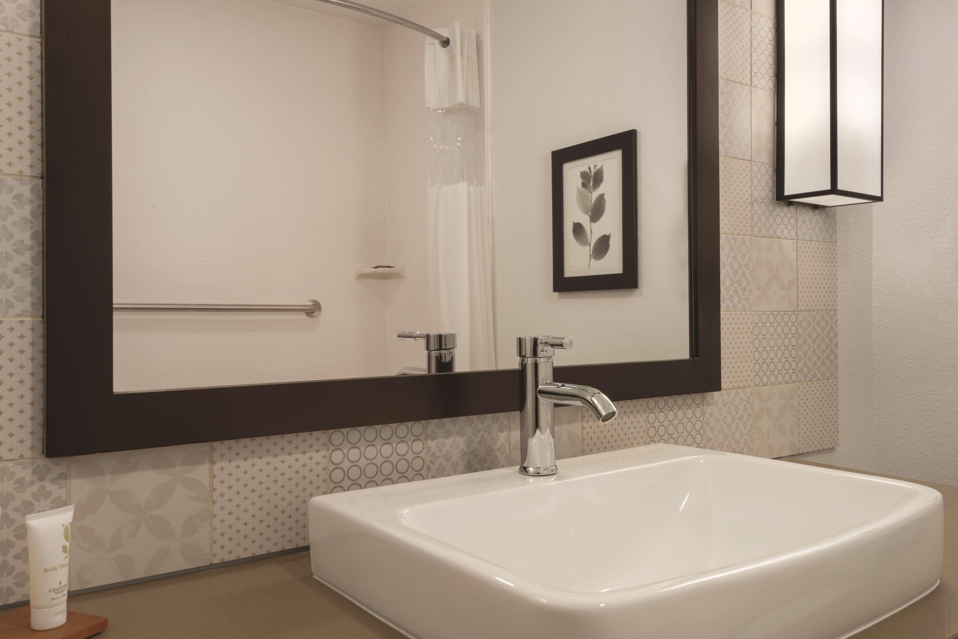 Candlewood Suites Oklahoma City - Bricktown By Ihg Экстерьер фото