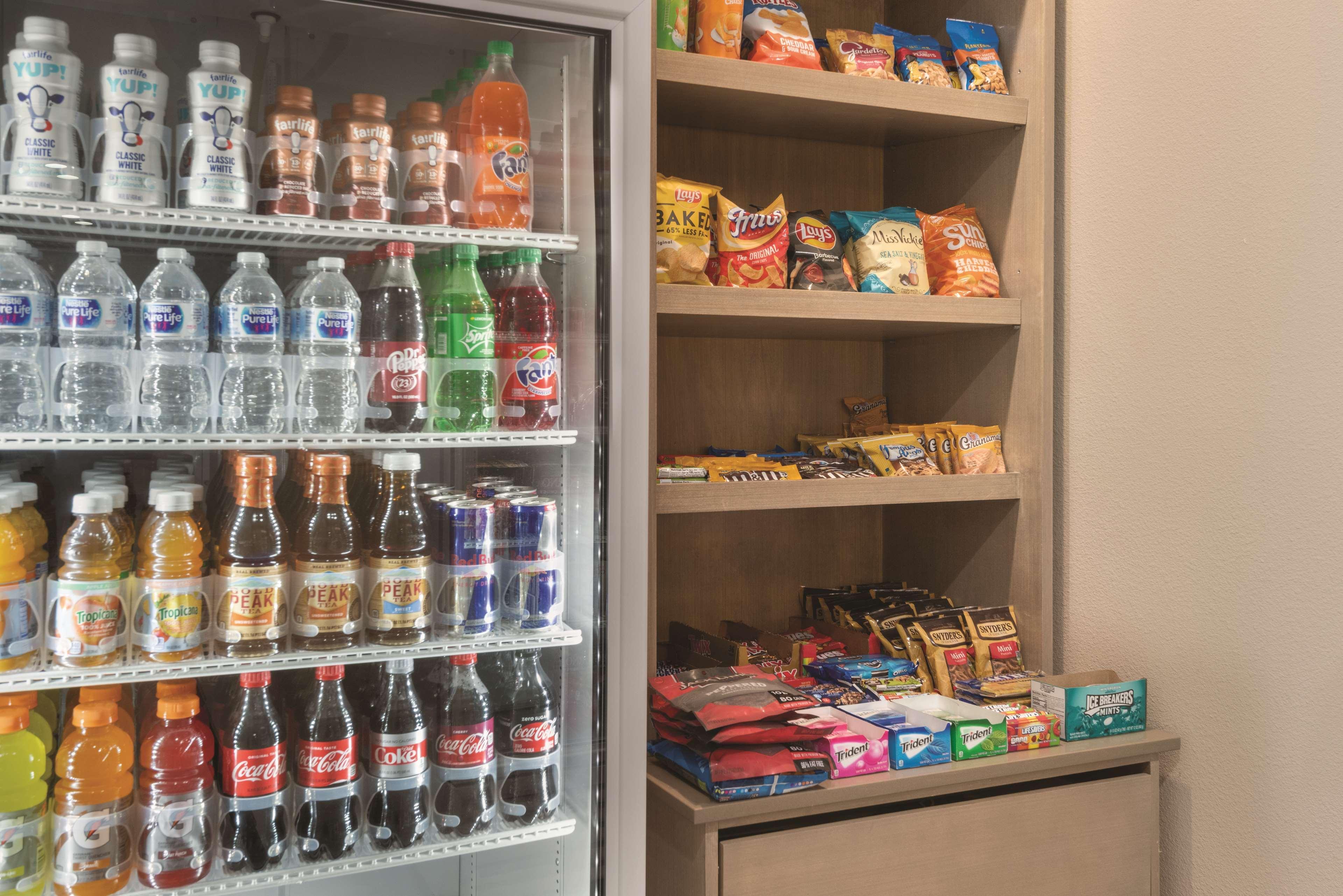 Candlewood Suites Oklahoma City - Bricktown By Ihg Экстерьер фото